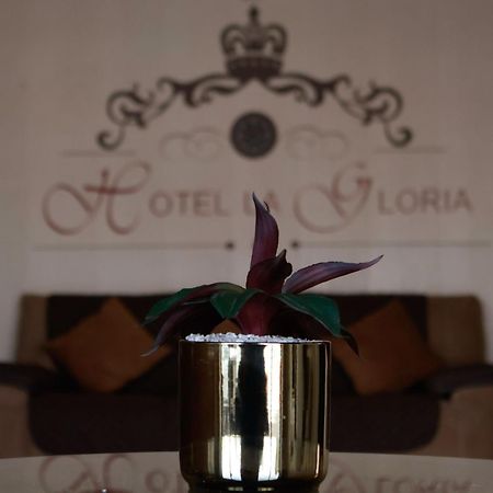 Hotel La Gloria Чигнауапан Екстериор снимка